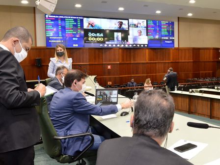 Pauta da sessão ordinária desta terça-feira traz 47 projetos para apreciação dos deputados