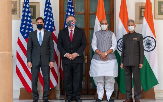 EUA firmam pacto militar com a Índia, que disputa território com a China