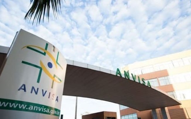 Bolsonaro desiste de nomear suspeito de irregularidades para a Anvisa