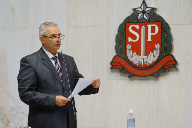 Coronel Telhada discursa sobre o déficit de efetivo nas forças de segurança pública do Estado