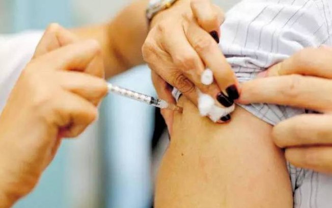 Pfizer deve submeter dados de estudo de vacina ao FDA até fim de novembro