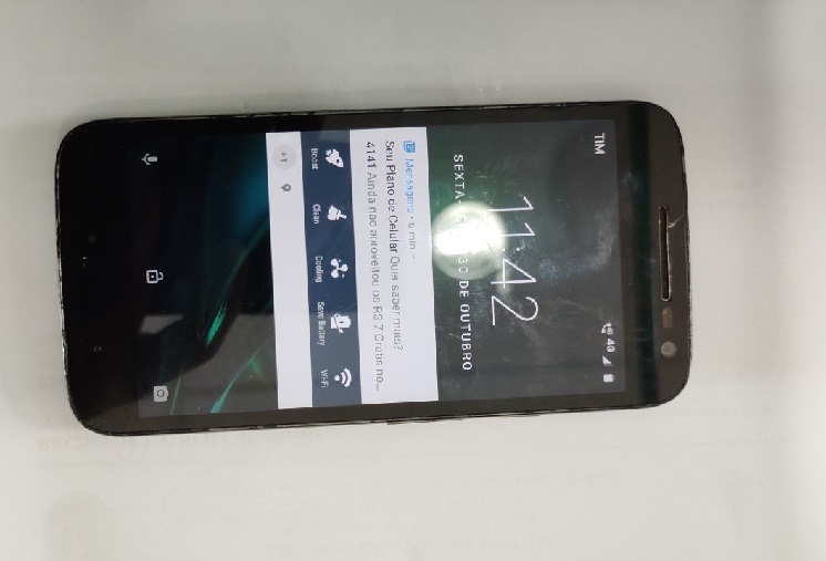 PMDF prende foragido e recupera celular furtado