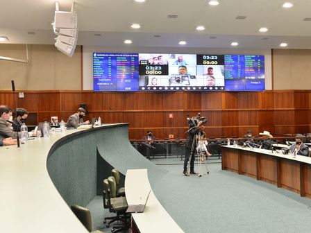 Sessão ordinária desta quarta-feira, 4, tem 75 processos em pauta