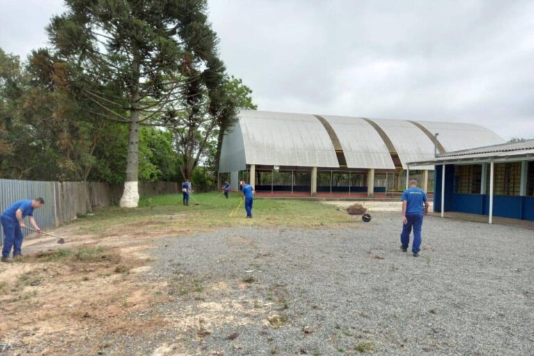 Mãos Amigas retoma melhorias nas escolas estaduais