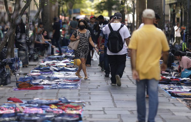 Oito das nove regiões do Rio de Janeiro têm baixo risco para covid-19