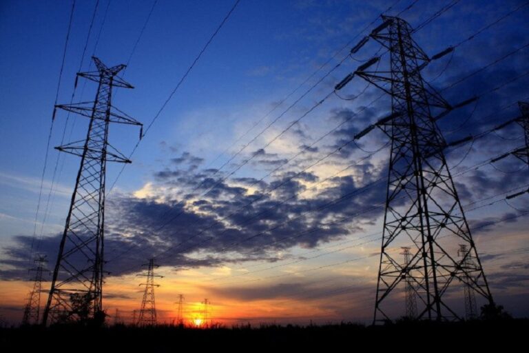 Ministério de Minas e Energia recupera transformador e fornecimento de energia ocorrerá por meio de rodízio