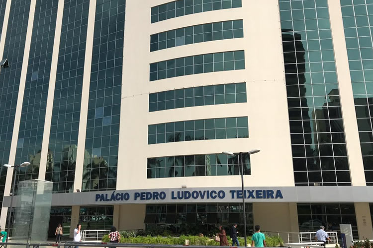 Corredor de umidade traz chuva para Goiás