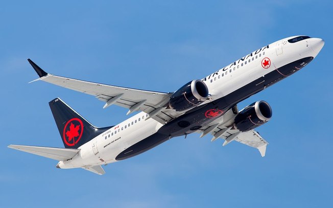 Air Canada cancela pedidos de 737 MAX e A220