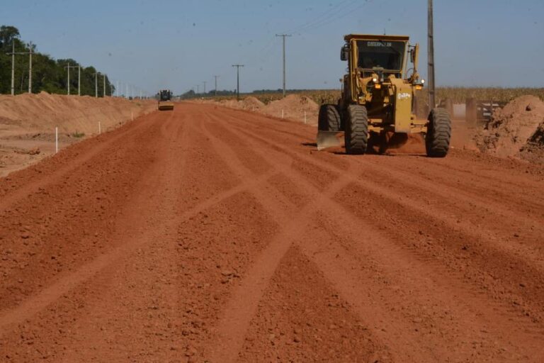 Governo assina contrato para asfaltar a Estrada do Morocó, em Sorriso