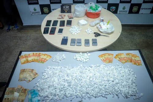 Polícia Civil prende dez pessoas e desarticula laboratório de drogas no bairro Alvorada