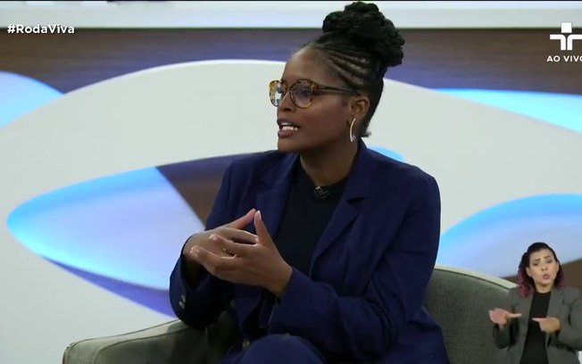 Djamila Ribeiro participa do Roda Viva e fala sobre feminismo negro e colorismo