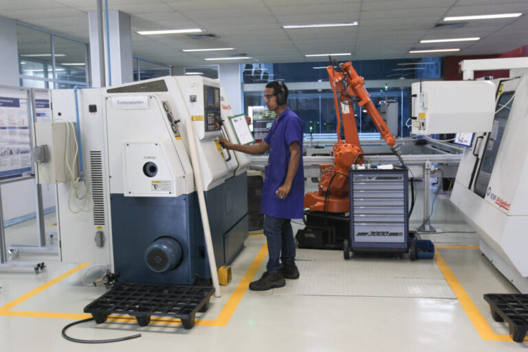 Produção industrial baiana avançou 4% em setembro