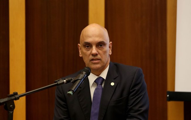 Ministro Alexandre de Moraes testa positivo para o novo coronavírus