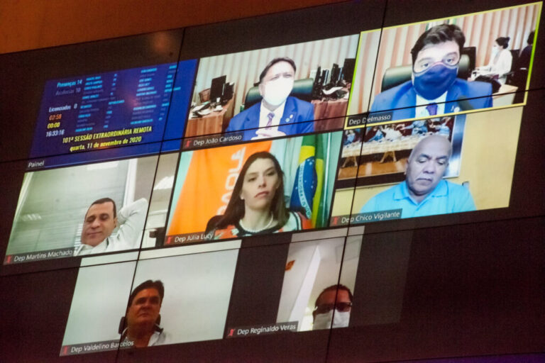 Plenário volta a debater proposta de educação domiciliar