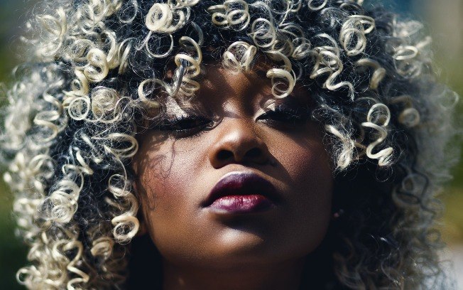 ‘Para as mulheres negras, a transição capilar também é transição de identidade’