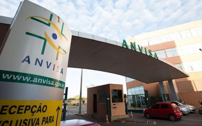 Militar do Ministério da Saúde é indicado por Bolsonaro para diretoria da Anvisa