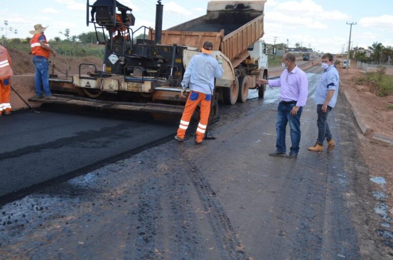 Serviços de manutenção e recuperação de rodovias são intensificados na região da Zona da Mata