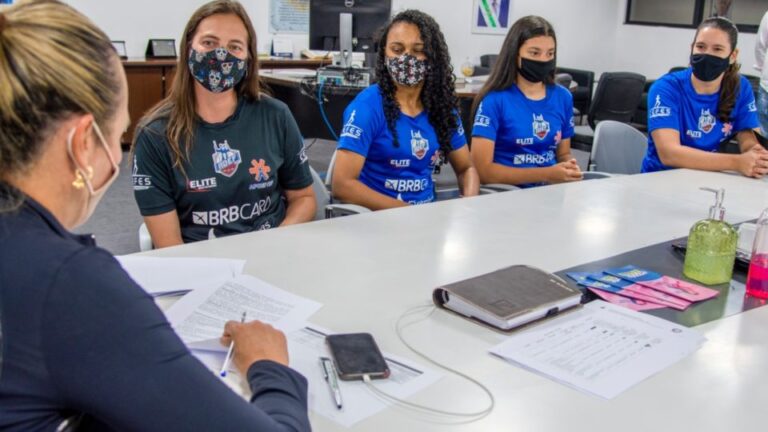 Incentivo ao futsal feminino do DF