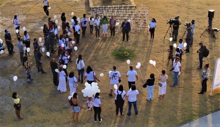 Vídeo: Ato contra o feminicídio, em São Luís