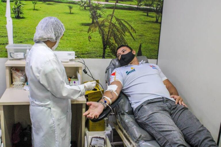 Servidores da Seel doam sangue e participam de campanha do Hemopa