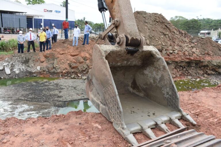 Duplicação da BR-343 recebe sistema de drenagem de água