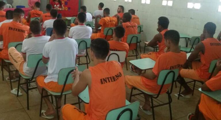 Cursos de Formação Inicial e Continuada são ofertados em unidades prisionais de 16 municípios