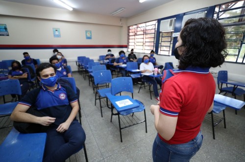 Aprovados no Concurso Público da Secretaria de Educação começam a se apresentar na segunda-feira (23/11)