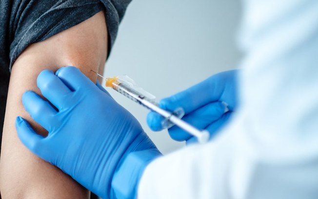 Covid-19: primeiros norte-americanos podem ser vacinados em dezembro
