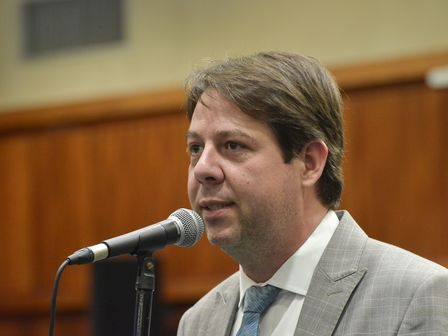Propostas de Karlos Cabral e Bruno Peixoto voltadas à implantação de hortas comunitárias tramitam no Parlamento