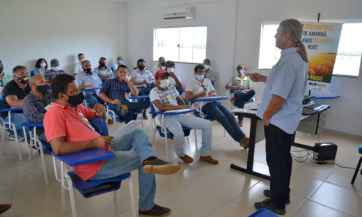 Governo do Tocantins capacita técnicos da extensão rural para atuarem na cadeia produtiva do maracujá