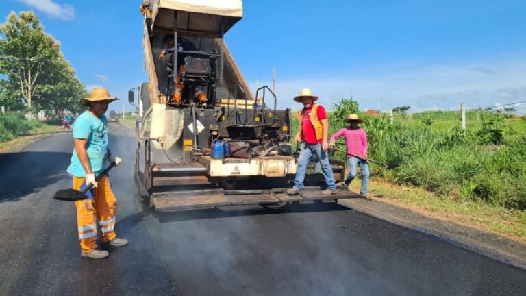 Governo conclui serviços de recuperação da rodovia 383, entre o trevo da RO-490 e o município de Alta Floresta d’Oeste
