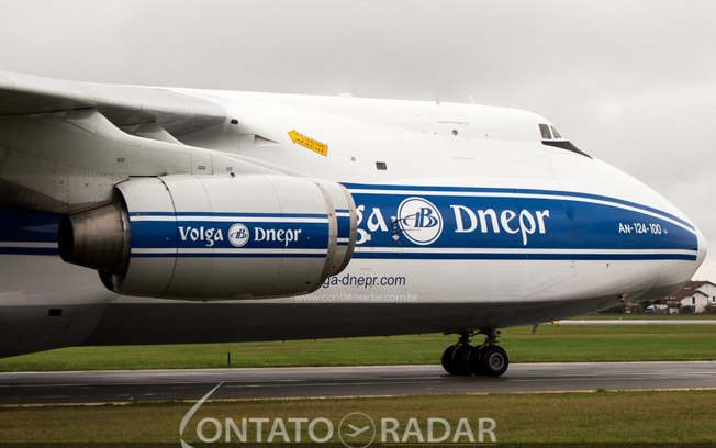 Grupo Volga-Dnepr suspende operações com o gigante Antonov AN-124