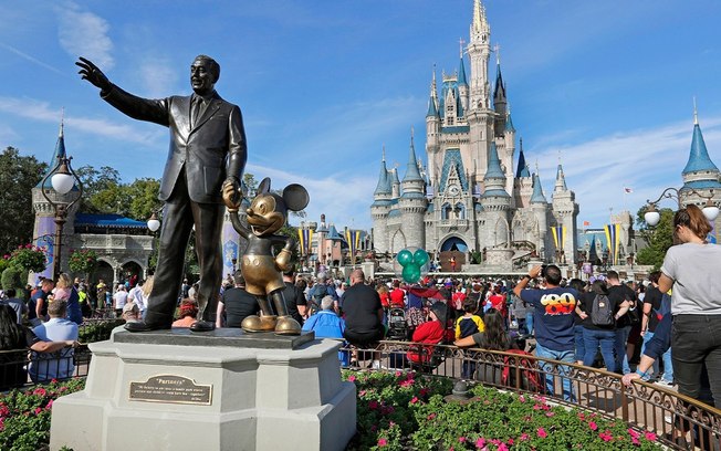 Disney vai demitir 32 mil funcionários em 2021, com avanço da Covid-19 no mundo