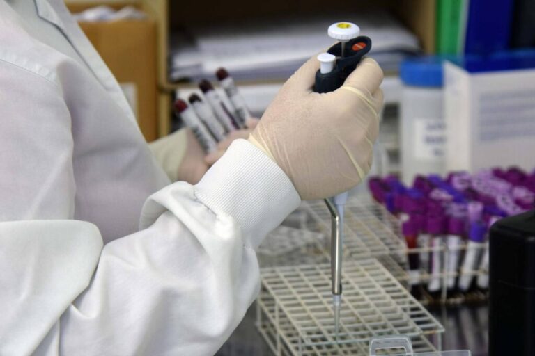Paraná chega a 1 milhão de  testes e amplia a capacidade