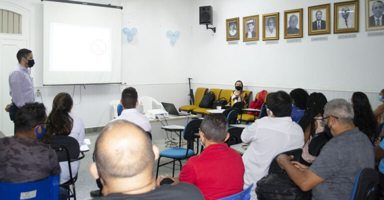 Equipe do Hospital do Câncer recebe treinamento para aperfeiçoar atendimento ao público