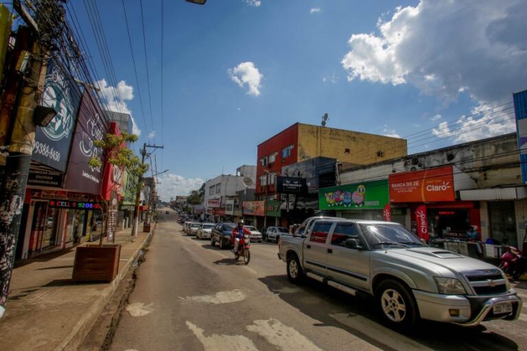 Governo de Rondônia publica decreto para preservar sistema de saúde e define apoio para comércio neste final de ano