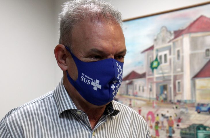 Com mais de 100 mil casos de COVID-19, SES cobra medidas mais restritivas dos municípios para conter avanço da doença