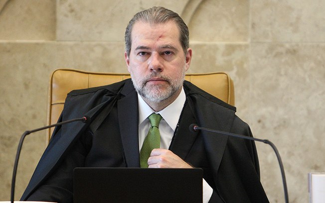 Toffoli veta decreto de Bolsonaro que incentiva a separar alunos com deficiência