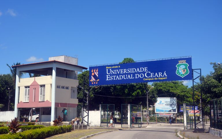 Vestibular 2020.2 da Uece começa domingo com quase 12 mil candidatos