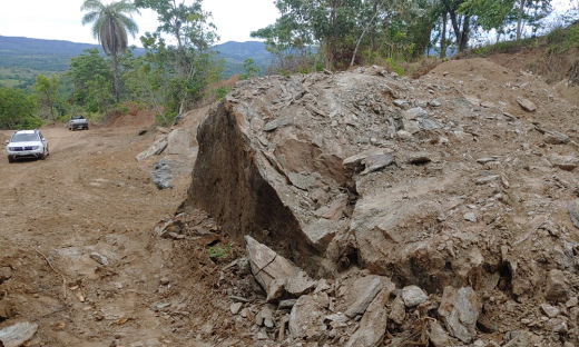 Governo do Tocantins realiza obras de desobstrução na rodovia que liga Presidente Kennedy a Itaporã