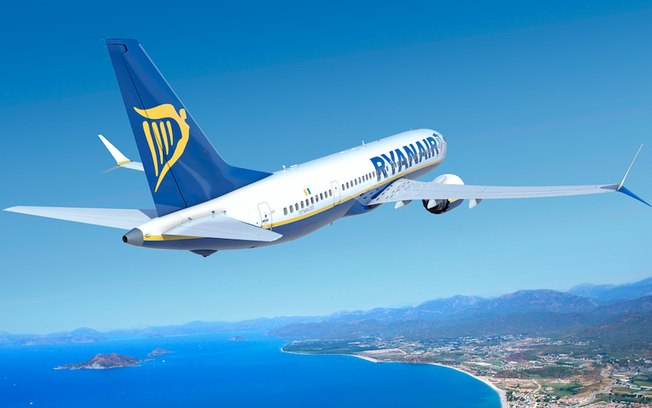 Ryanair encomenda 75 aeronaves Boeing 737 MAX