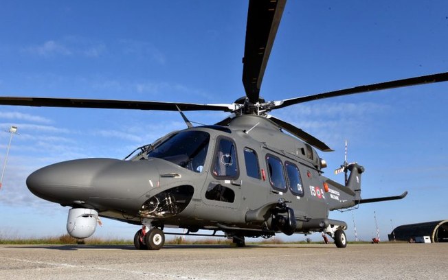 Leonardo entrega primeiro helicptero HH-139B para Fora Area Italiana