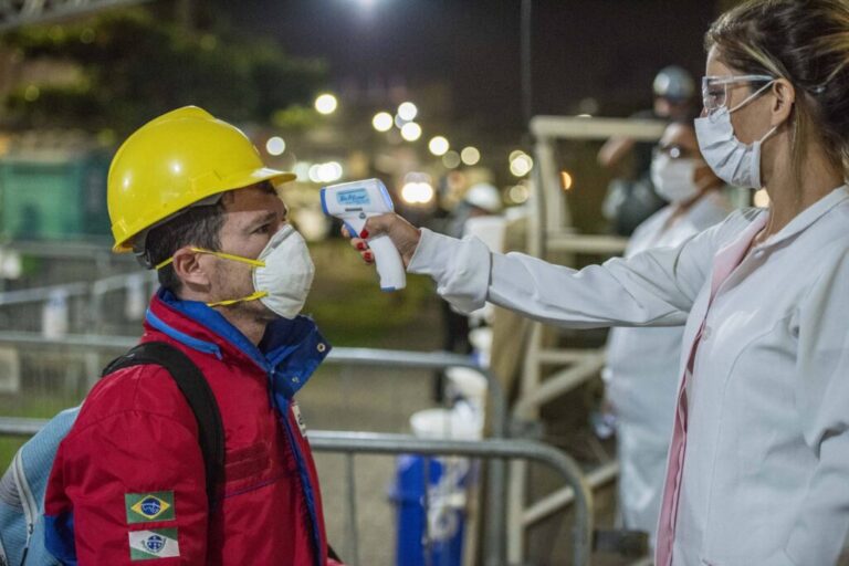 Portos do Paraná redobram a  atenção no combate à pandemia