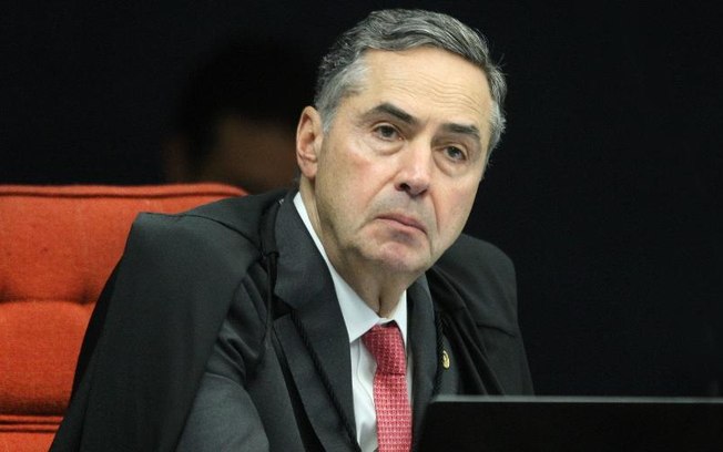 Barroso diz que Brasil iniciou transição para o voto facultativo: “Modelo ideal”