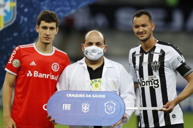 Hospital Metropolitano recebe doação de ambulância da Confederação Brasileira de Futebol