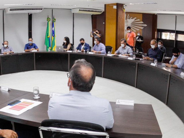 Governador discute com  bancada federal propostas de liberação de recursos para Sergipe