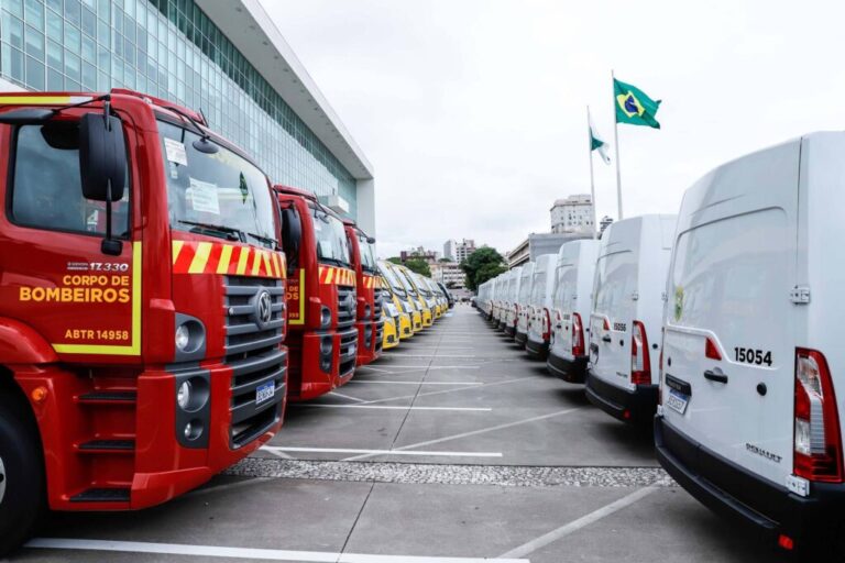 Entrega de mais 60 veículos reforça área de segurança do Estado