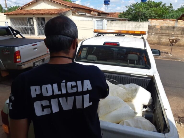 Polícia Civil cumpre mandados de buscas em laticínio de Terezópolis; local descumpria normas sanitárias