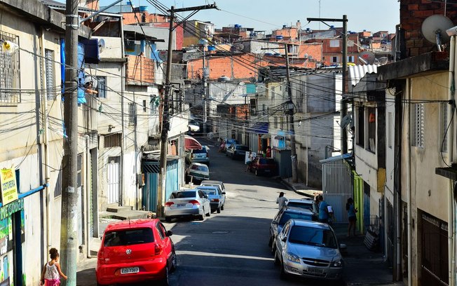 Três em cada dez moradias da Grande São Paulo estão em área de risco; veja
