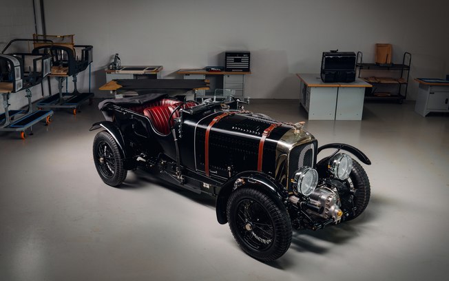 Bentley retoma produção de esportivo dos anos 1920
